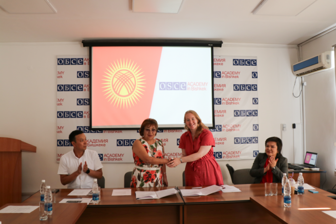 OSCE Academy and Kyrgyz Anti-Corruption Business Council sign MoU within MOCCA Meeting