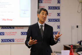 OSCE Academy Hosts Guest Lecture by Professor Won-Gyu Hwang